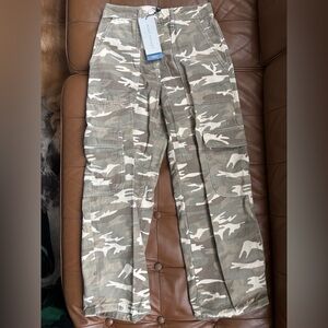 Mint Velvet Camouflage Cargo Straight Jean